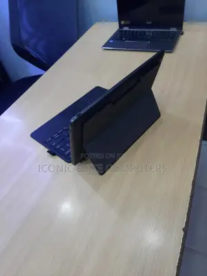 Laptop Dell 4GB Intel Core M SSD 160GB