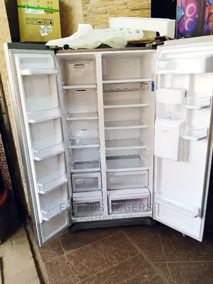 Photo - Samsung Side by Side Refrigerator