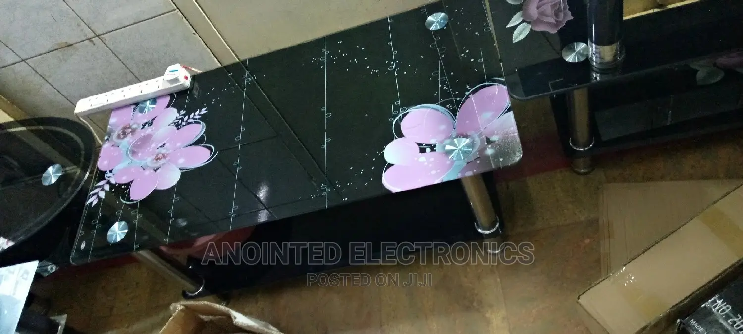 Center Black Table