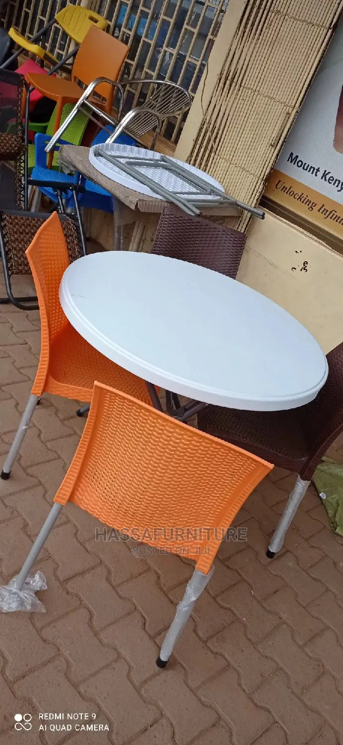 Restaurant Set 4seaters Round Shape