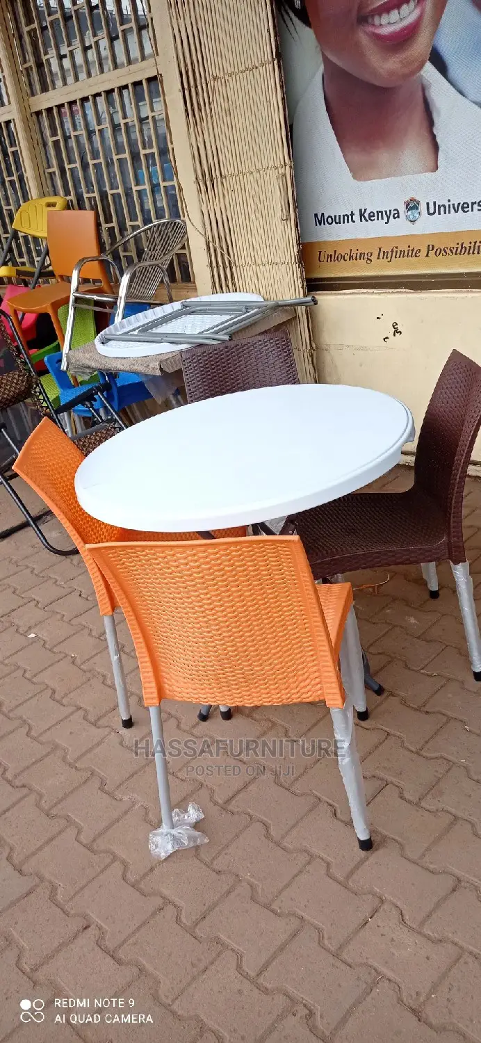 Restaurant Set 4seaters Round Shape