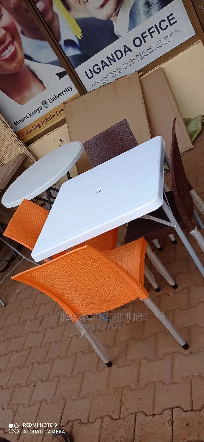 Restaurant Set 4seaters Brand New