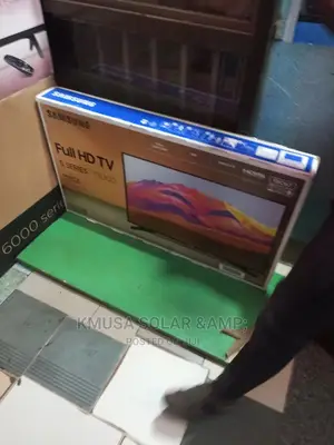 43" Samung Full HD TV