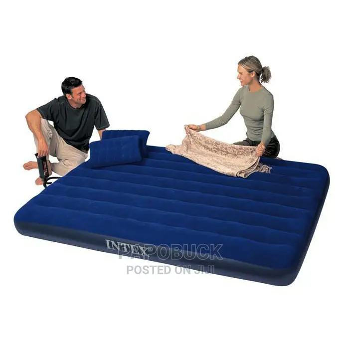 Inflatable Mattress With 2 Pillows