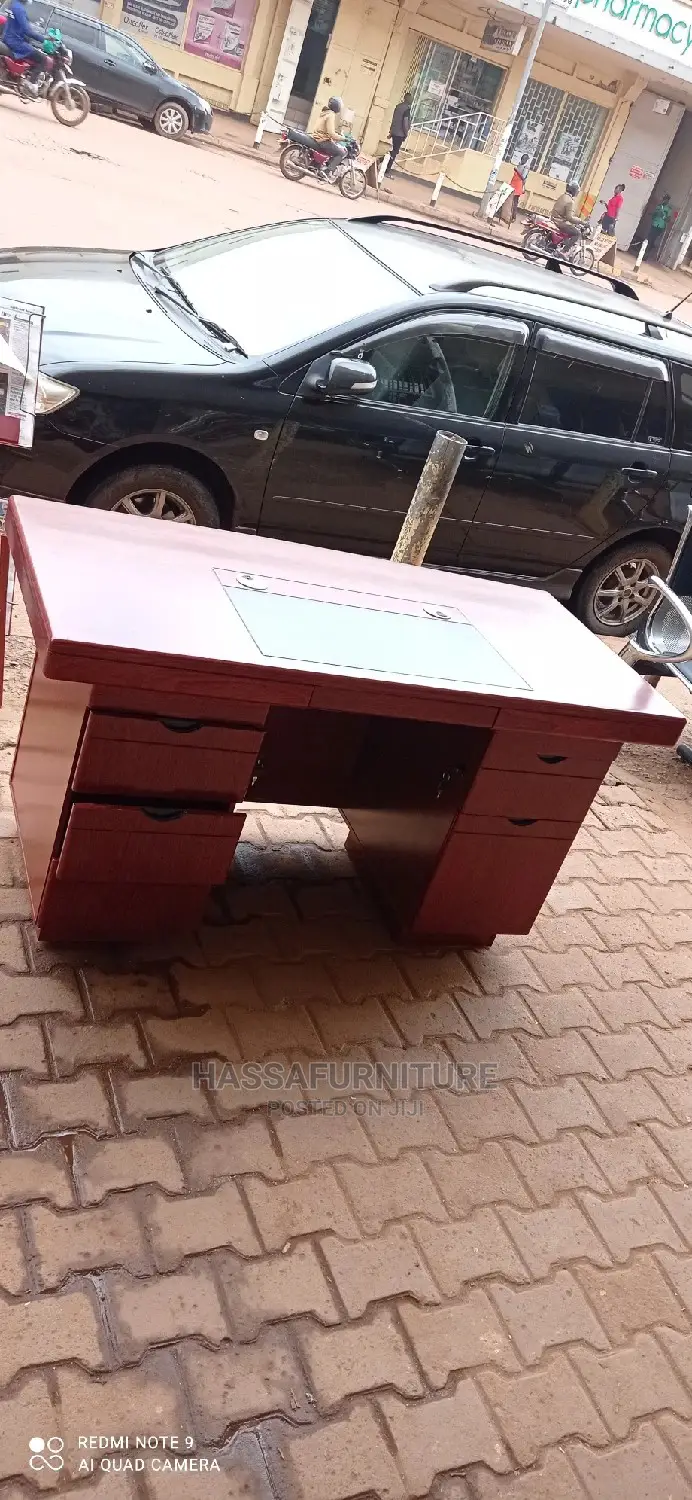 Executive Office Desk Size 140cm