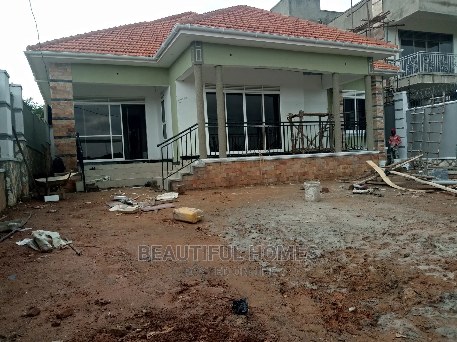 Kira Home With Four Bedrooms on Sale