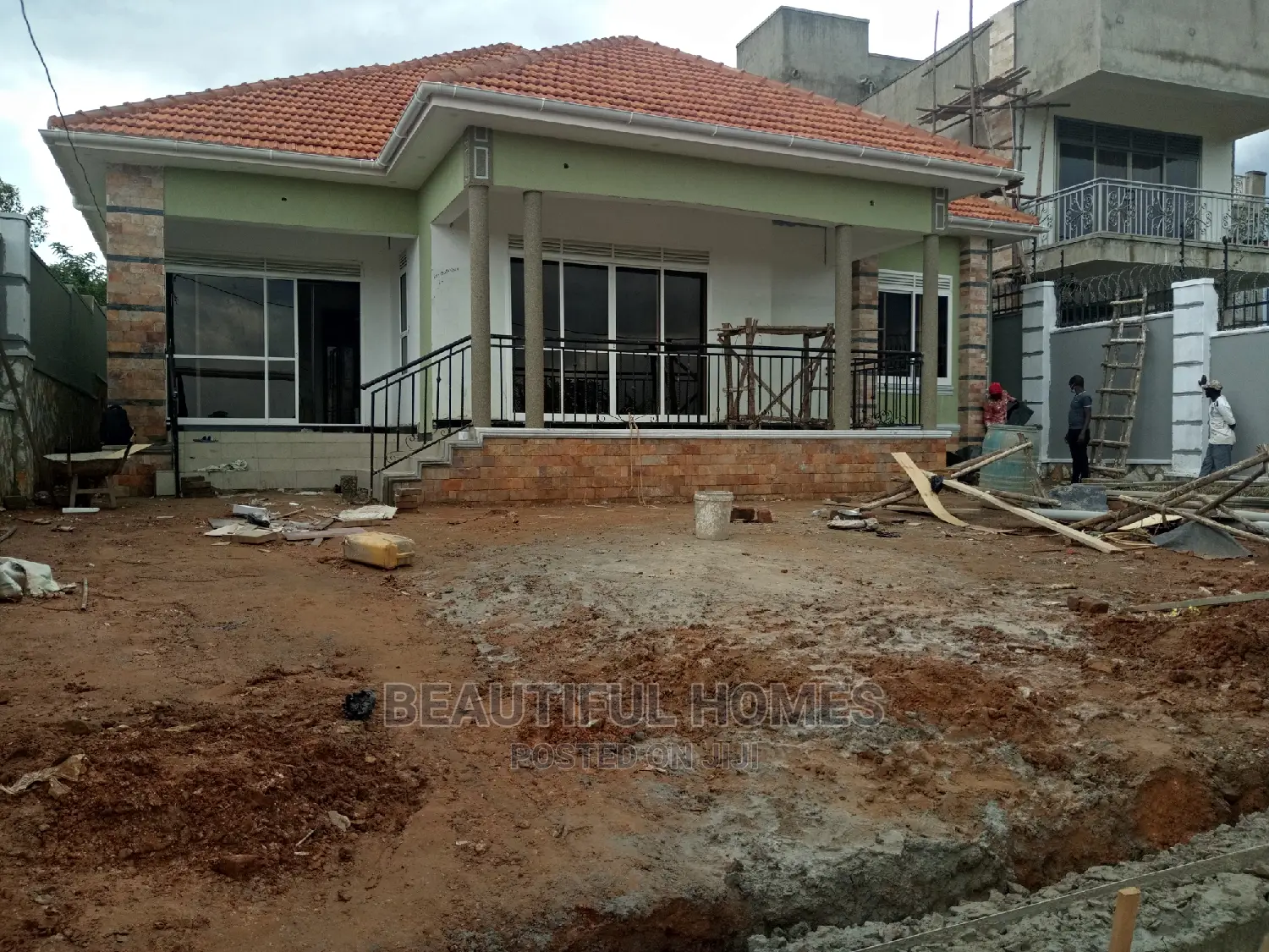 Kira Home With Four Bedrooms on Sale