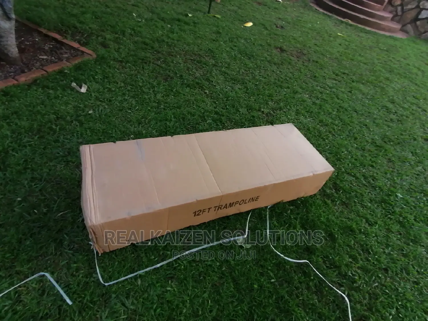 Indoor Outdoor Bounce Fitness Trampoline With Enclosure 8'