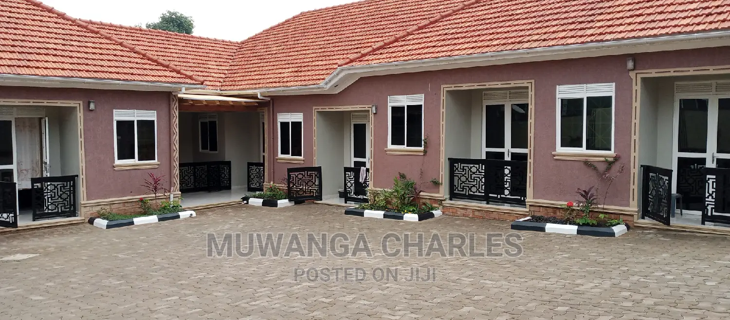 One Bed Room Is for Rent in Kyanja