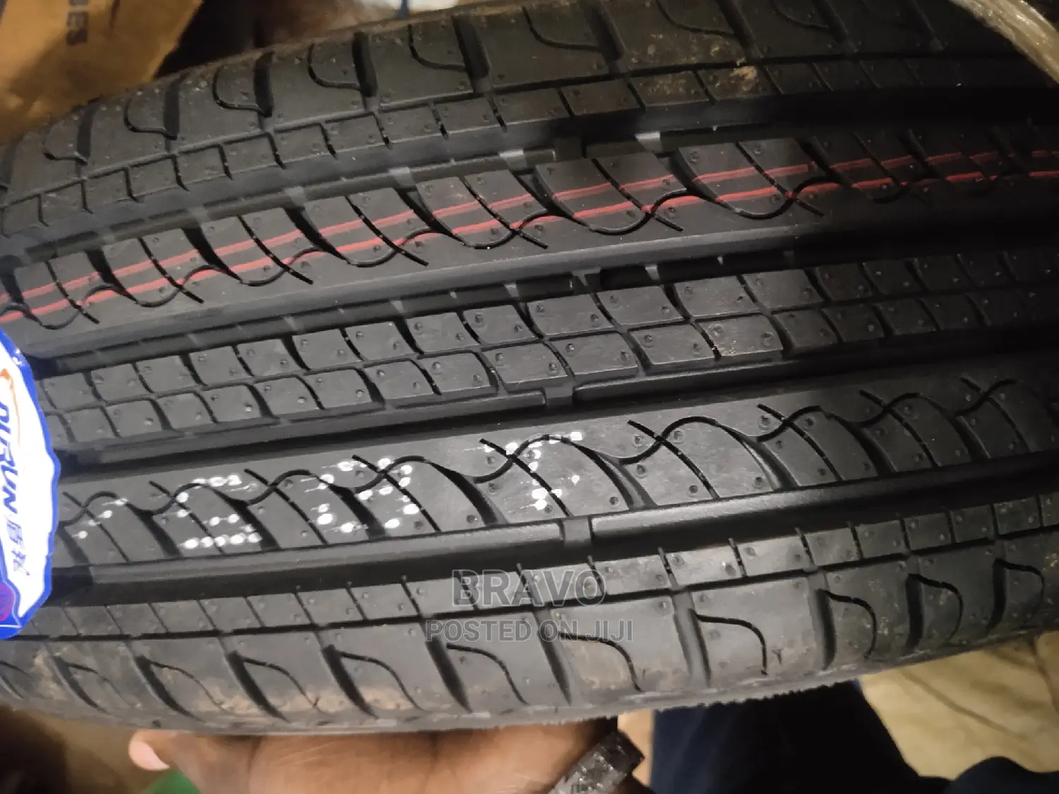 185/70r14 Tire