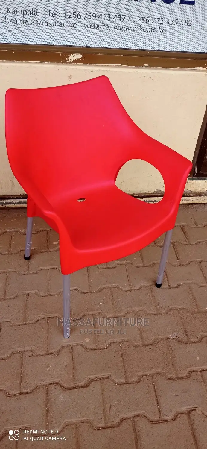 Restaurant Chair Metallic Stand