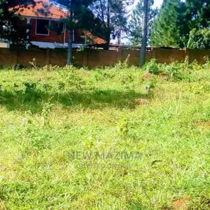 Beautiful Hot Estate in Nakawuka for Sale