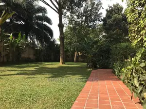Nice House for Rent in BUGOLOBI.