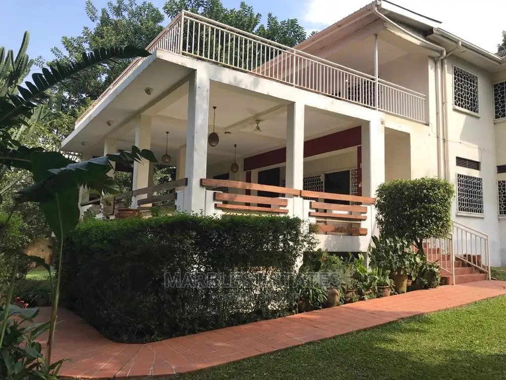 Nice House for Rent in BUGOLOBI.
