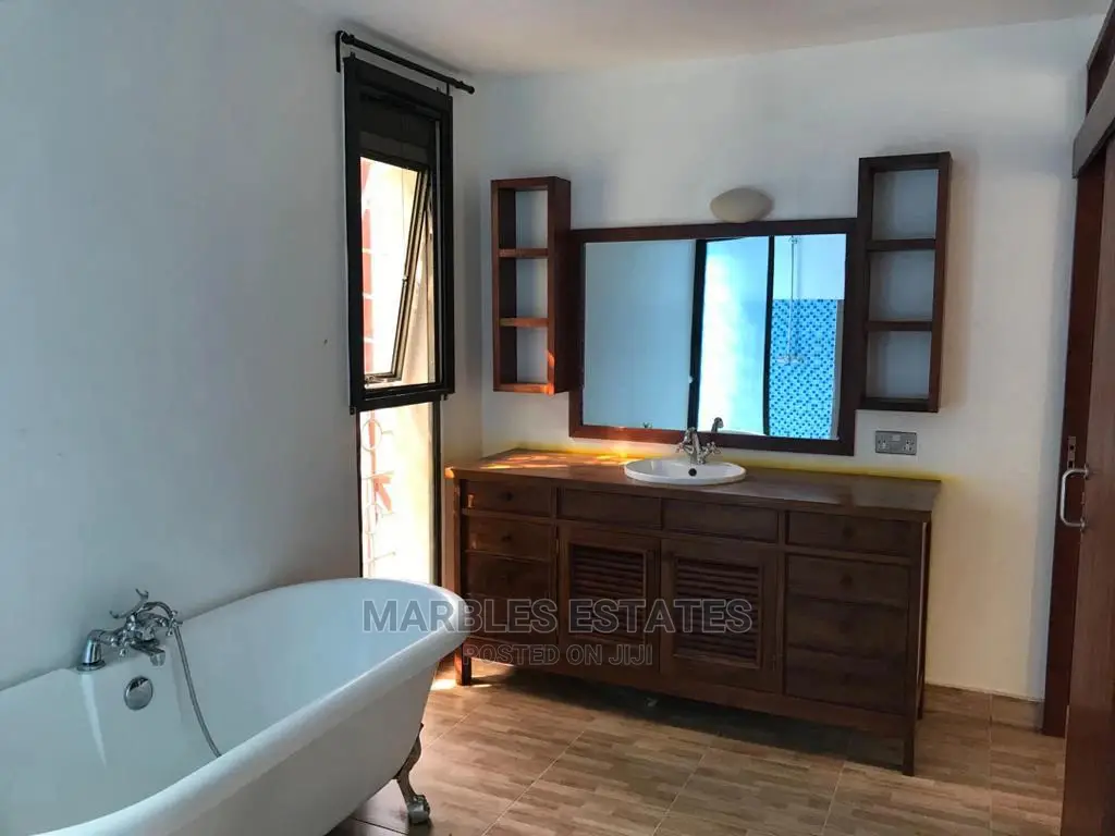 Nice House for Rent in BUGOLOBI.