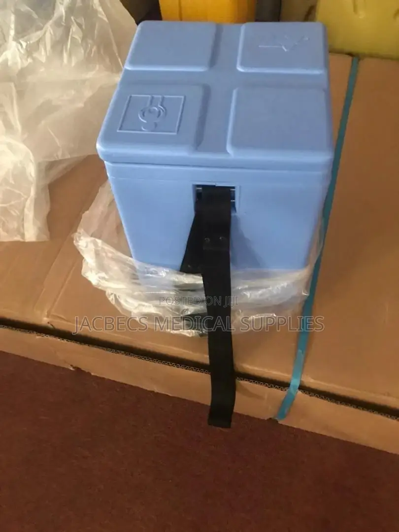 Vaccine Carriers With Ice Packs