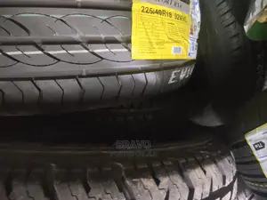 225/40r18 Sport RX