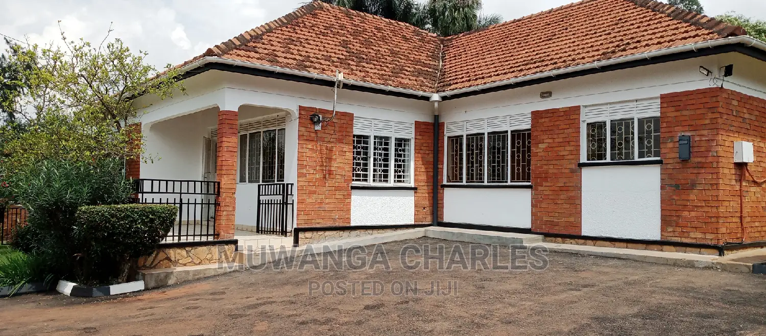House Is Available for in Naguru