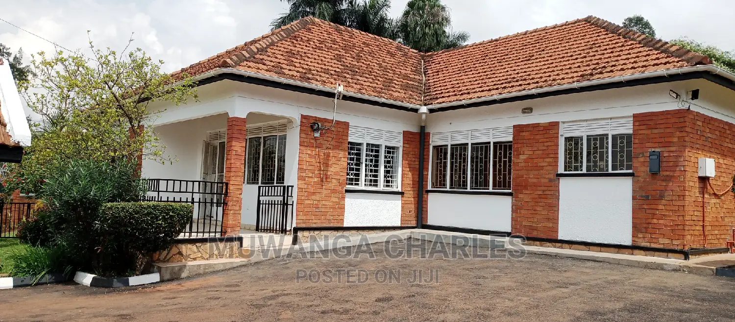 House Is Available for in Naguru