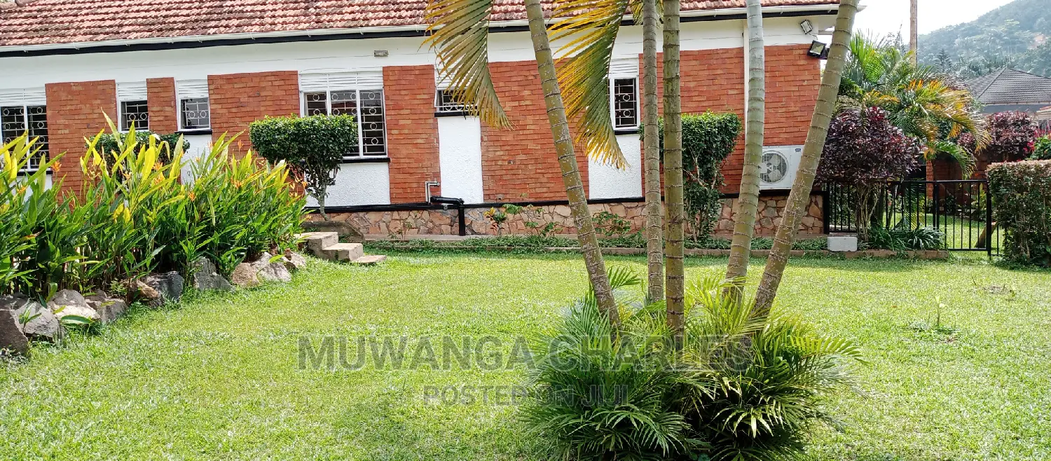 House Is Available for in Naguru