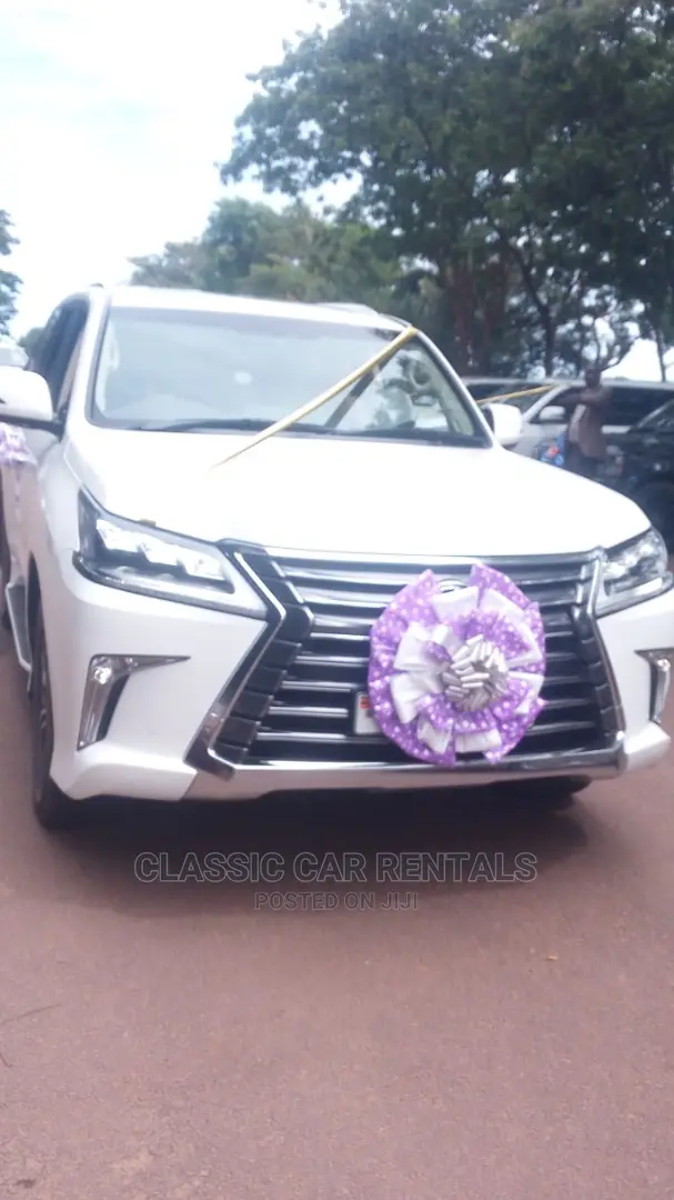 Lexuses Lx 570 for Hire.