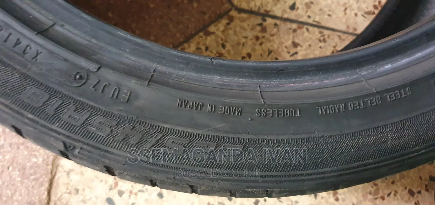 225/45r18 2nd Hand Tires in Good Condition