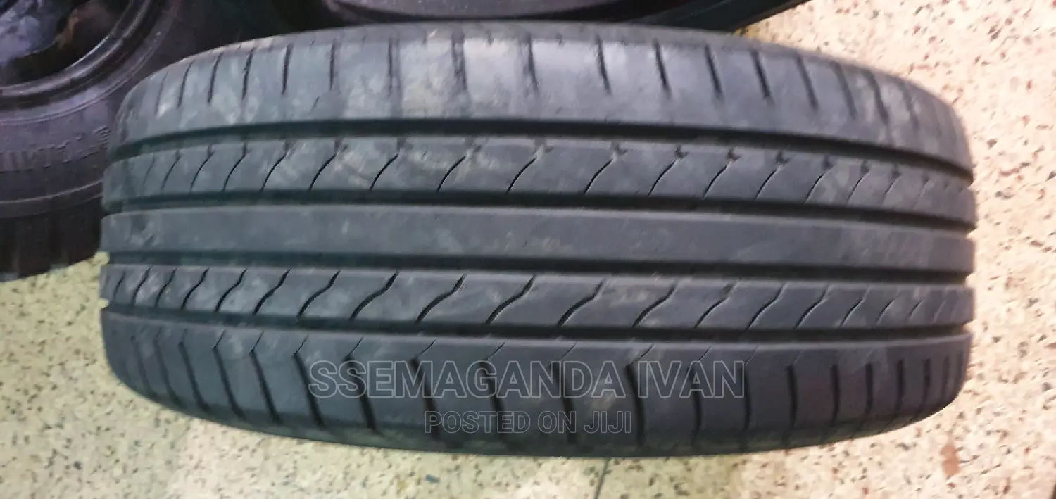 225/45r18 2nd Hand Tires in Good Condition