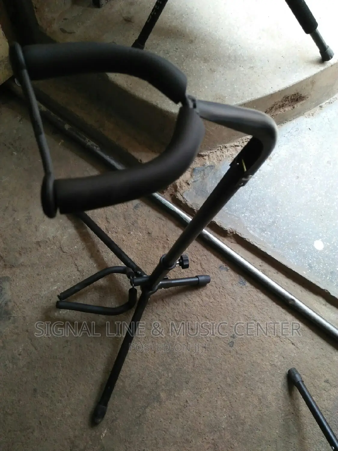 Guitar Stand