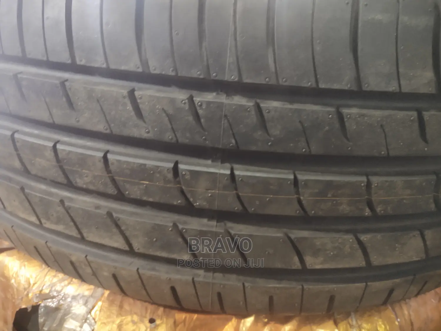255/55r19 Nexen