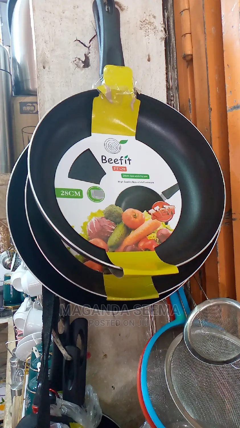 Non Stick Flying Pan