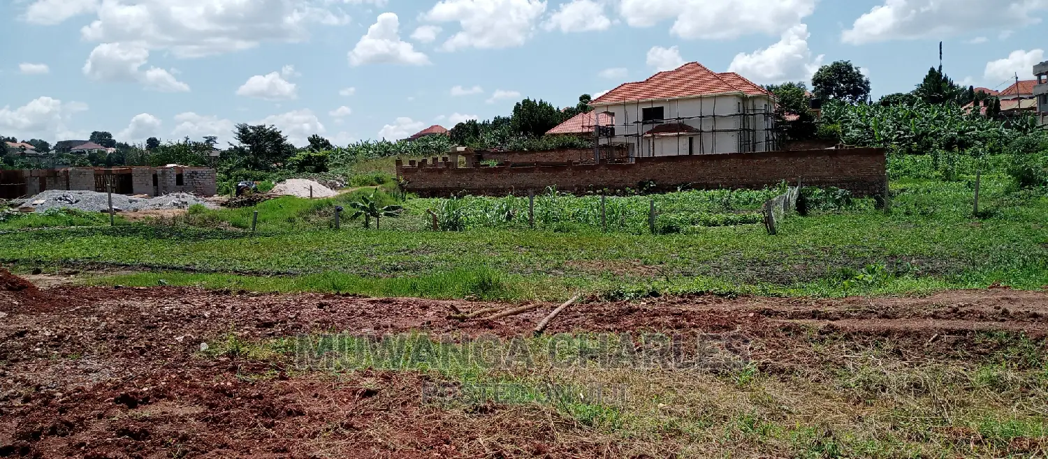 Plots Is Sals in Kungu