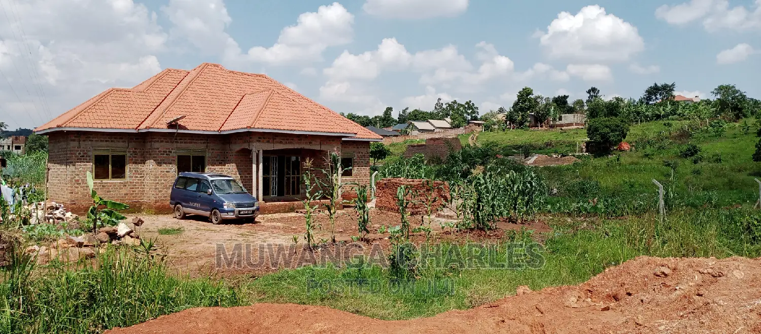 15decimals Is Available for Sale in Kyanja