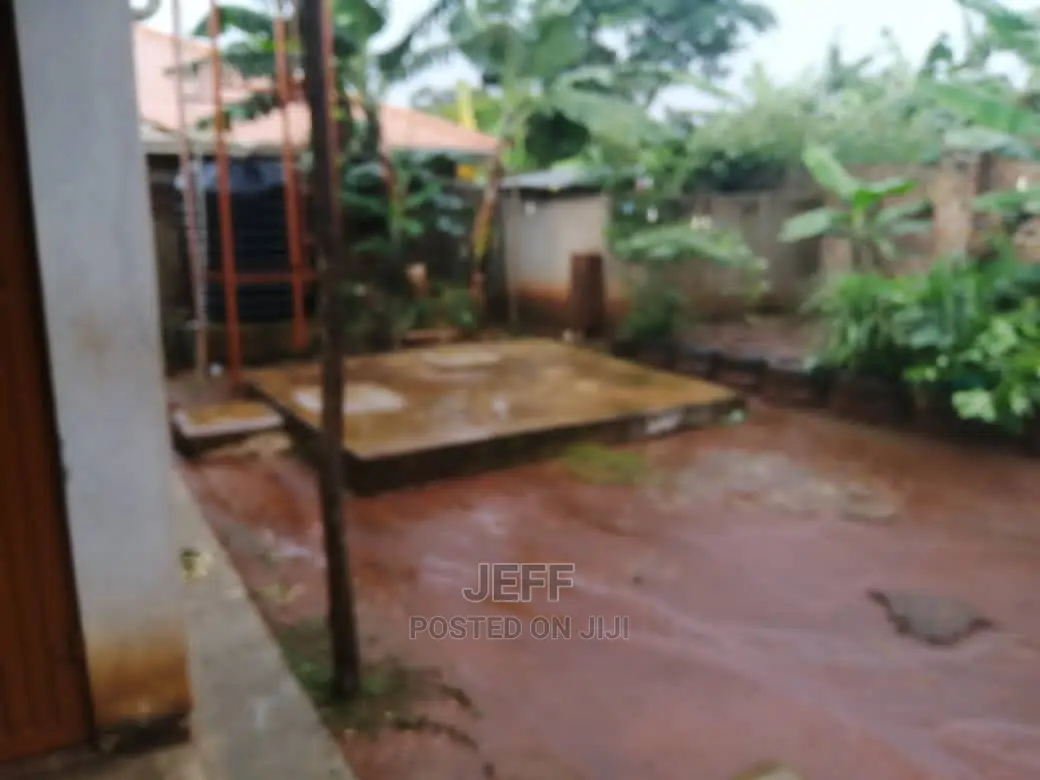 3 Bedrooms Bungalow for Sale in Jomayi Estate, Kampala