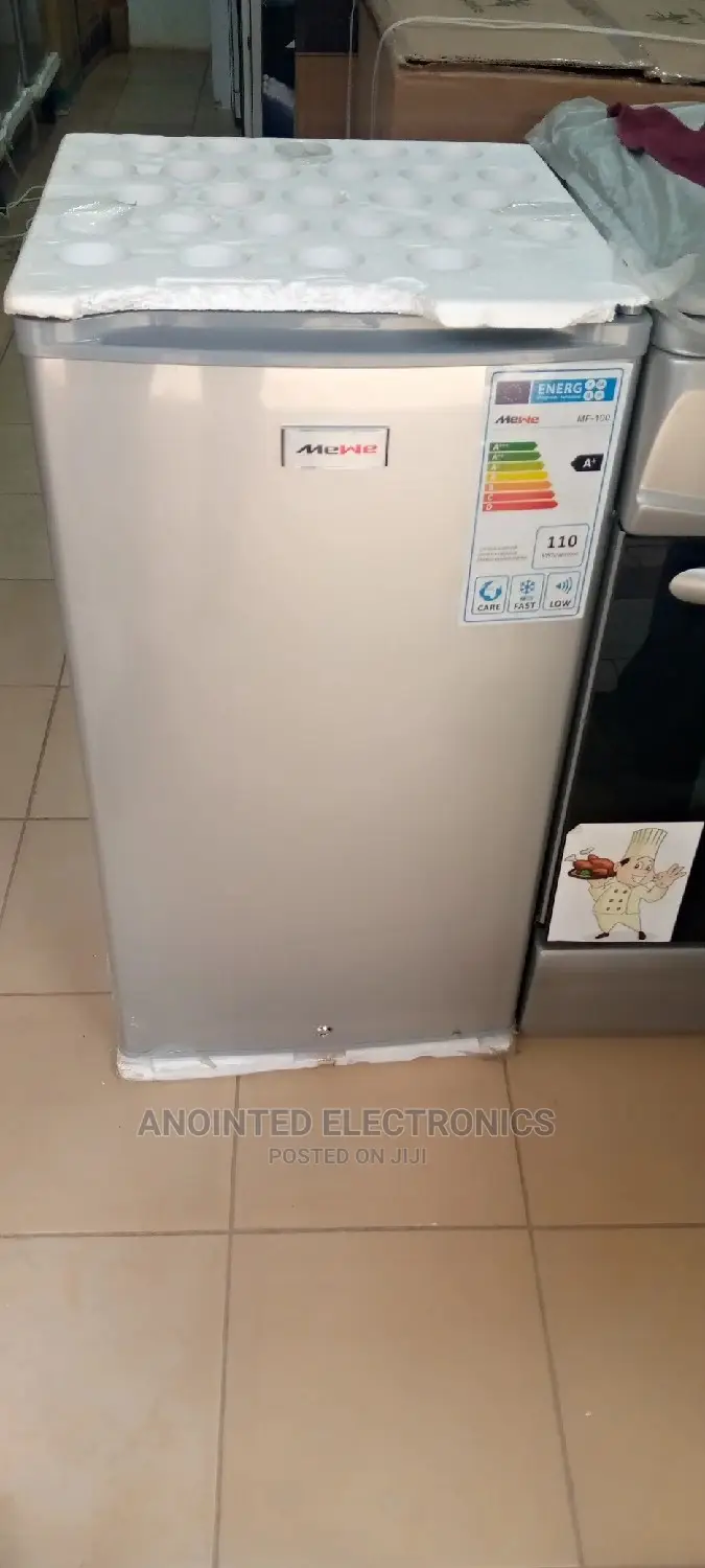 Mewe Refrigerator