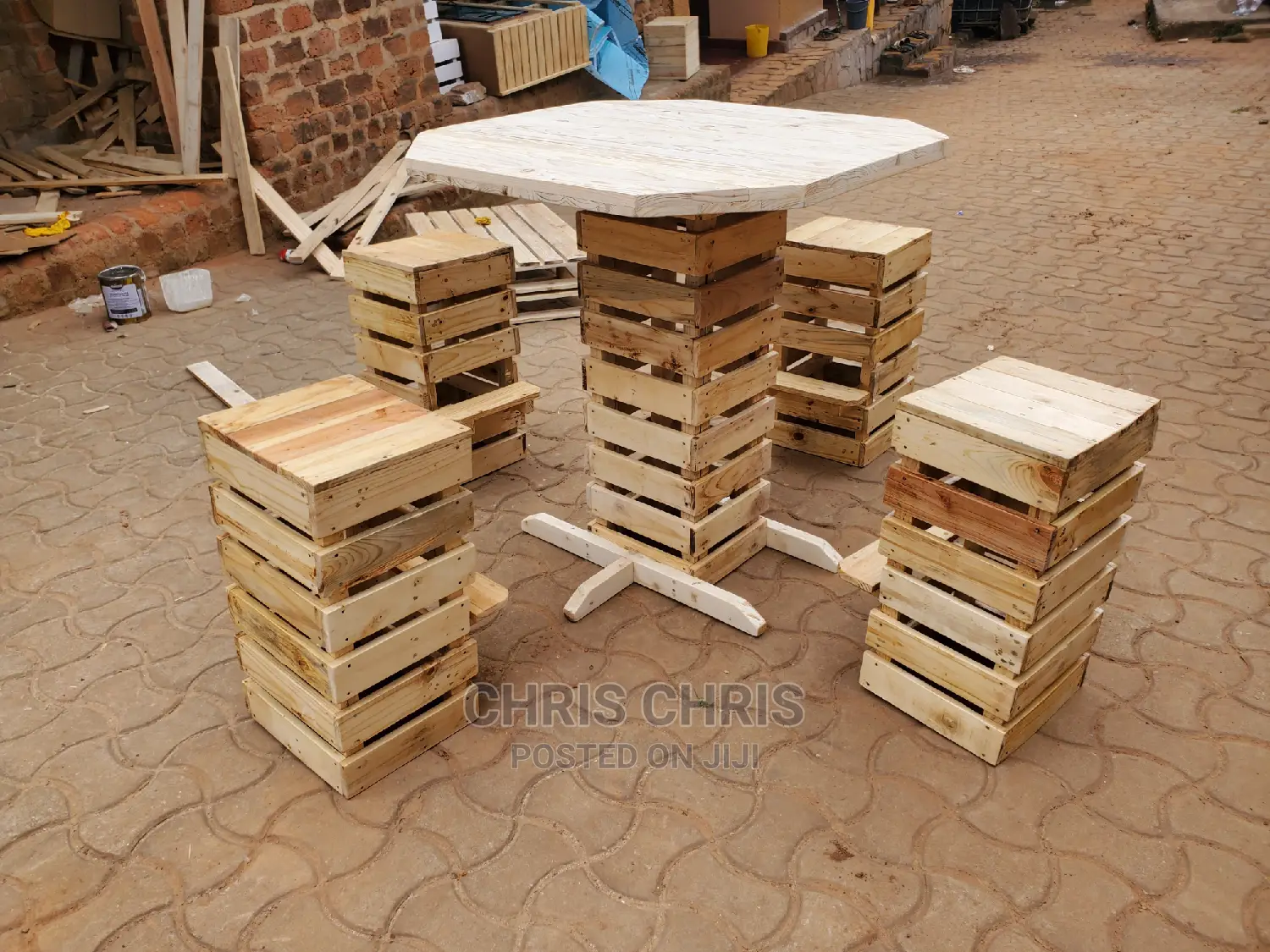 Pallet Design Bar Stools With Chairs
