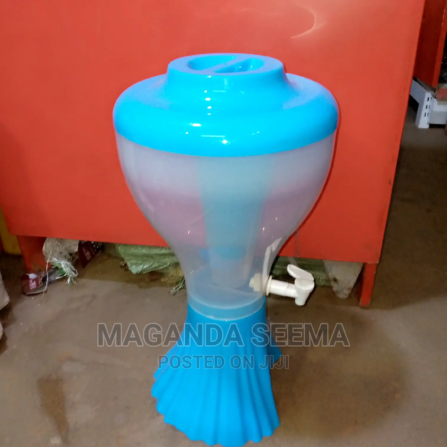 Water Dispenser