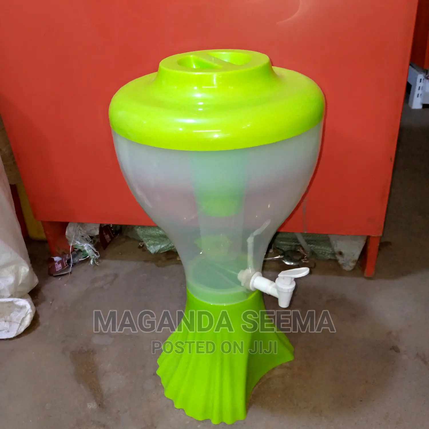 Water Dispenser