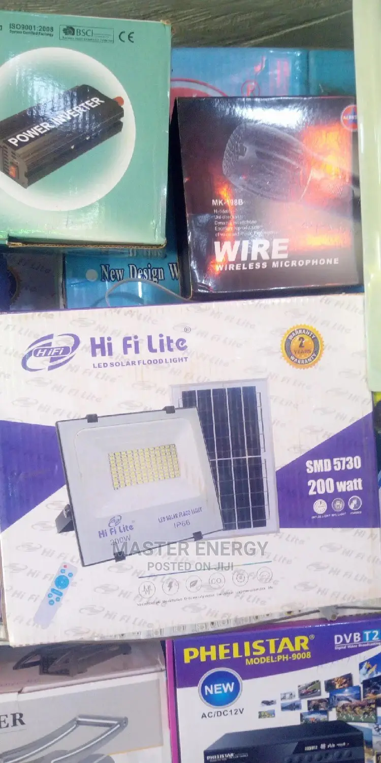 200W Solar Flood Light (Hi Fi Lite)