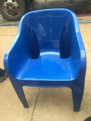 Unique Plastic Chairs