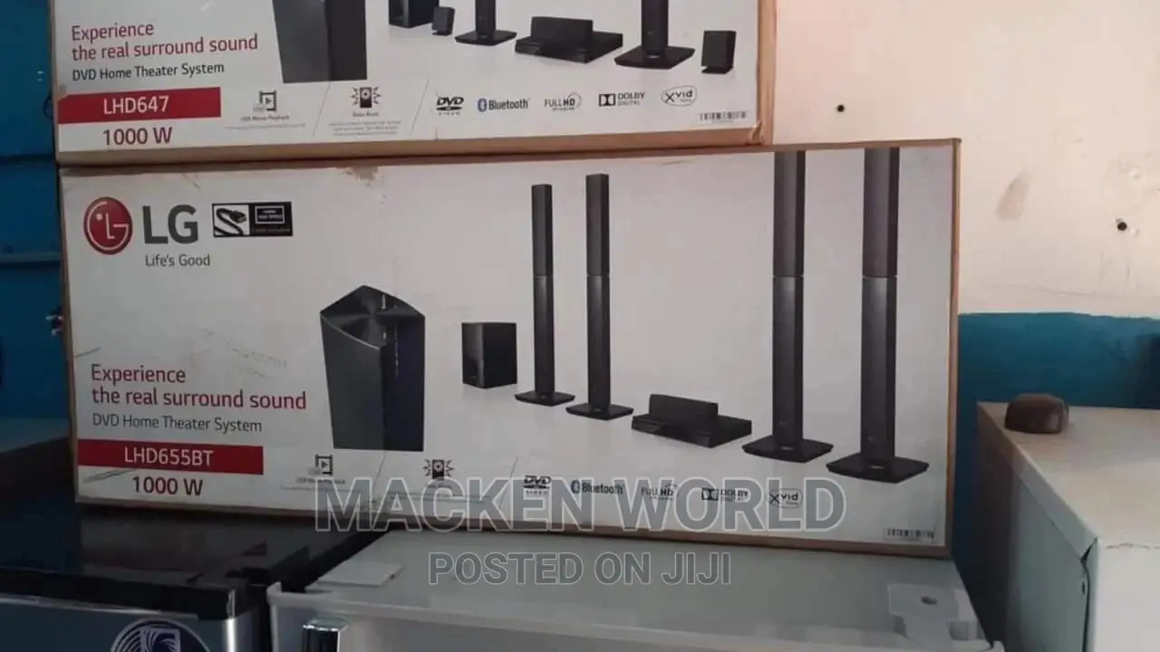 LG 657 Home Theater 1000W 4 Tall Boys