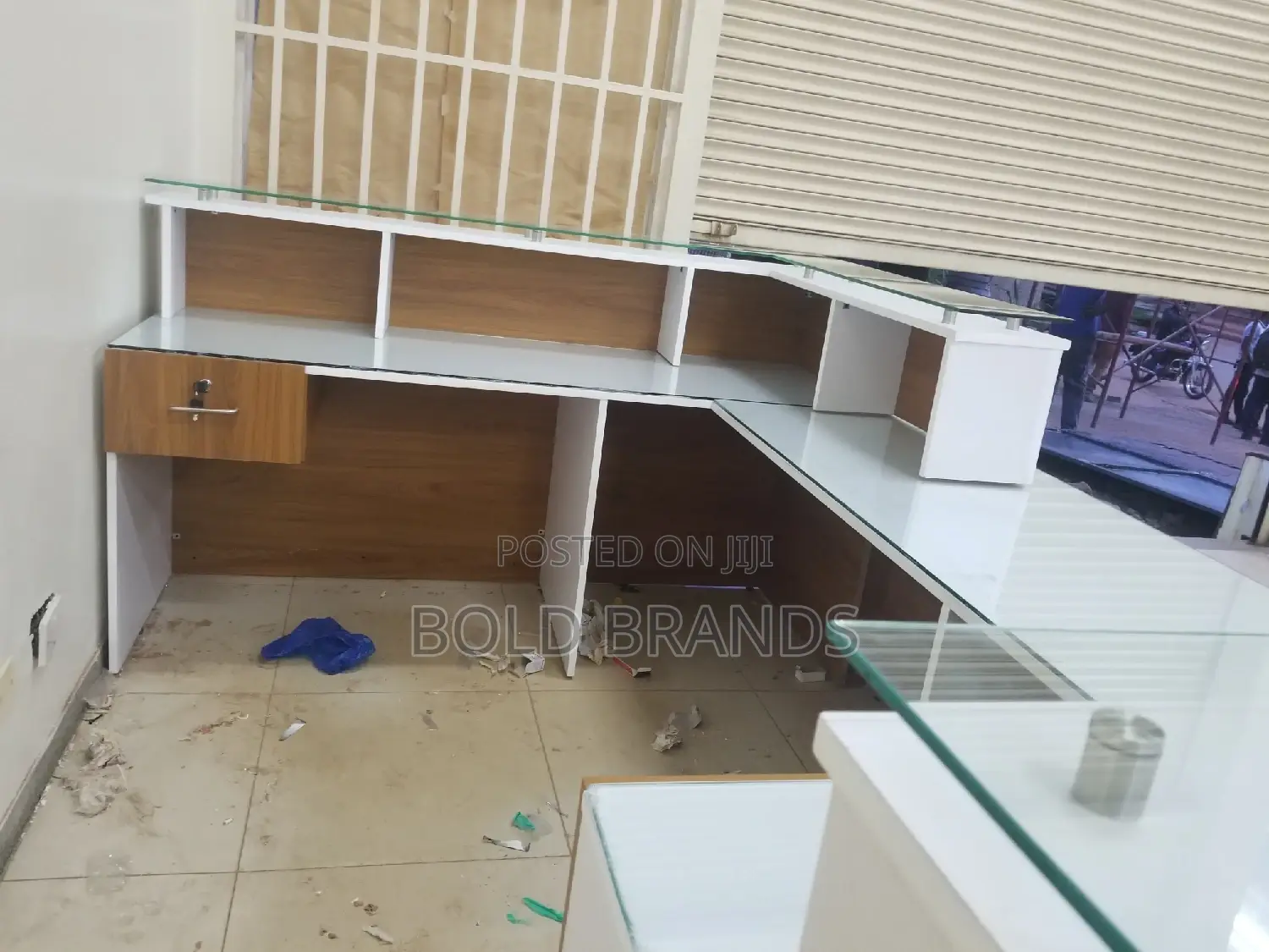 Modern Design Reception Desk