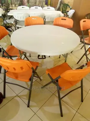 Foldable Plastic Table 6seaters