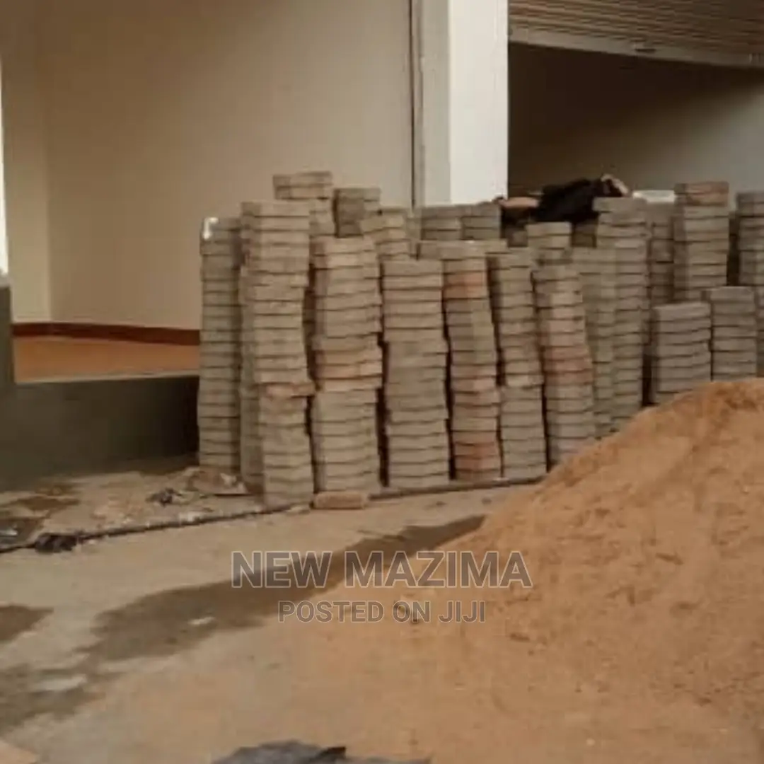 Makindye Brand New Busy Shops For Rent