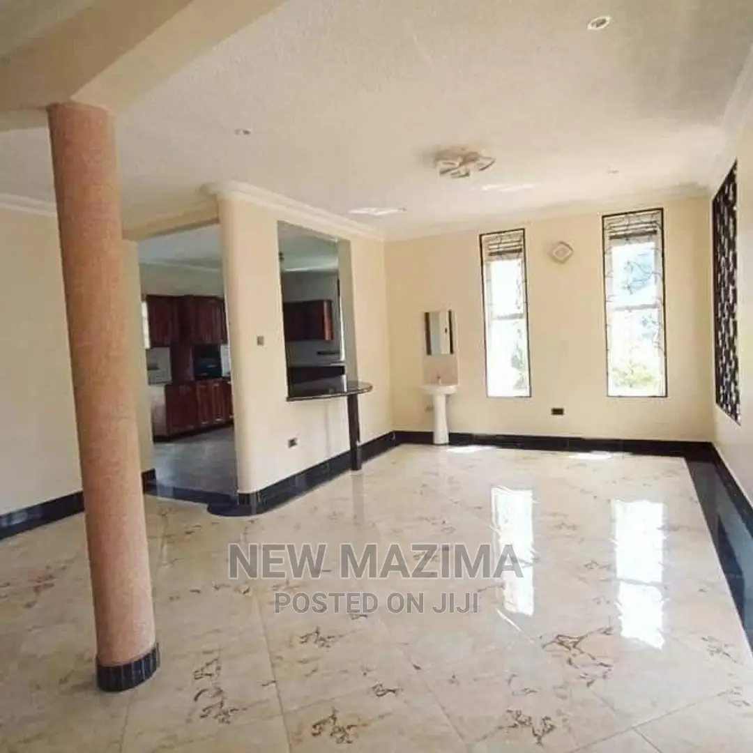 5 Bedrooms Mansion For Sale In Munyonyo Heights Kampala