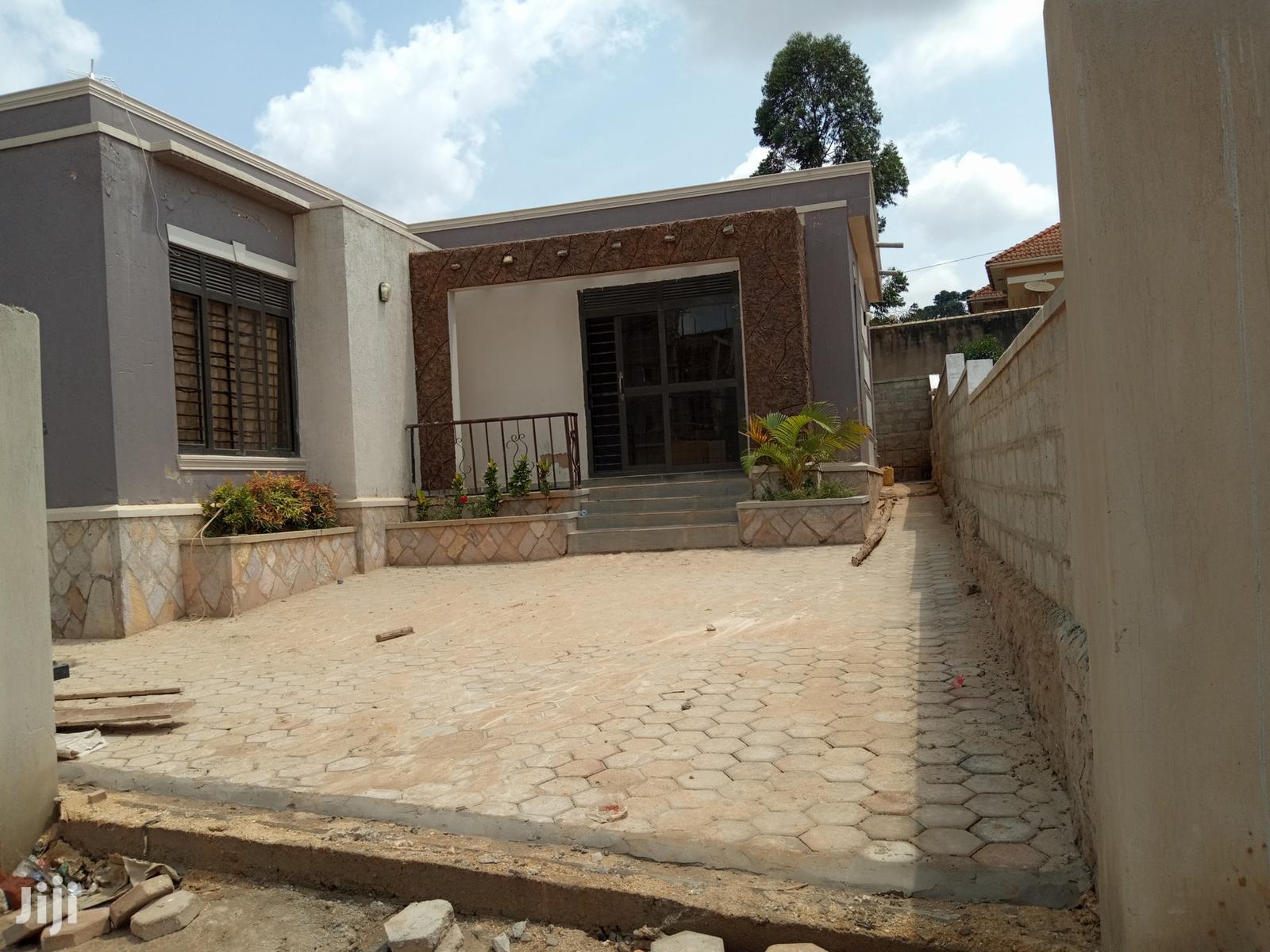 Kyariwajarra Four Bedroom High Profile House on Sell