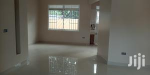 Kira Applause House on Sell