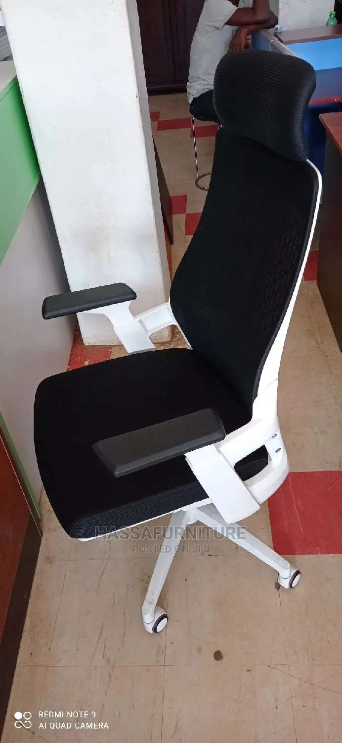 High Back Mesh Office Chair