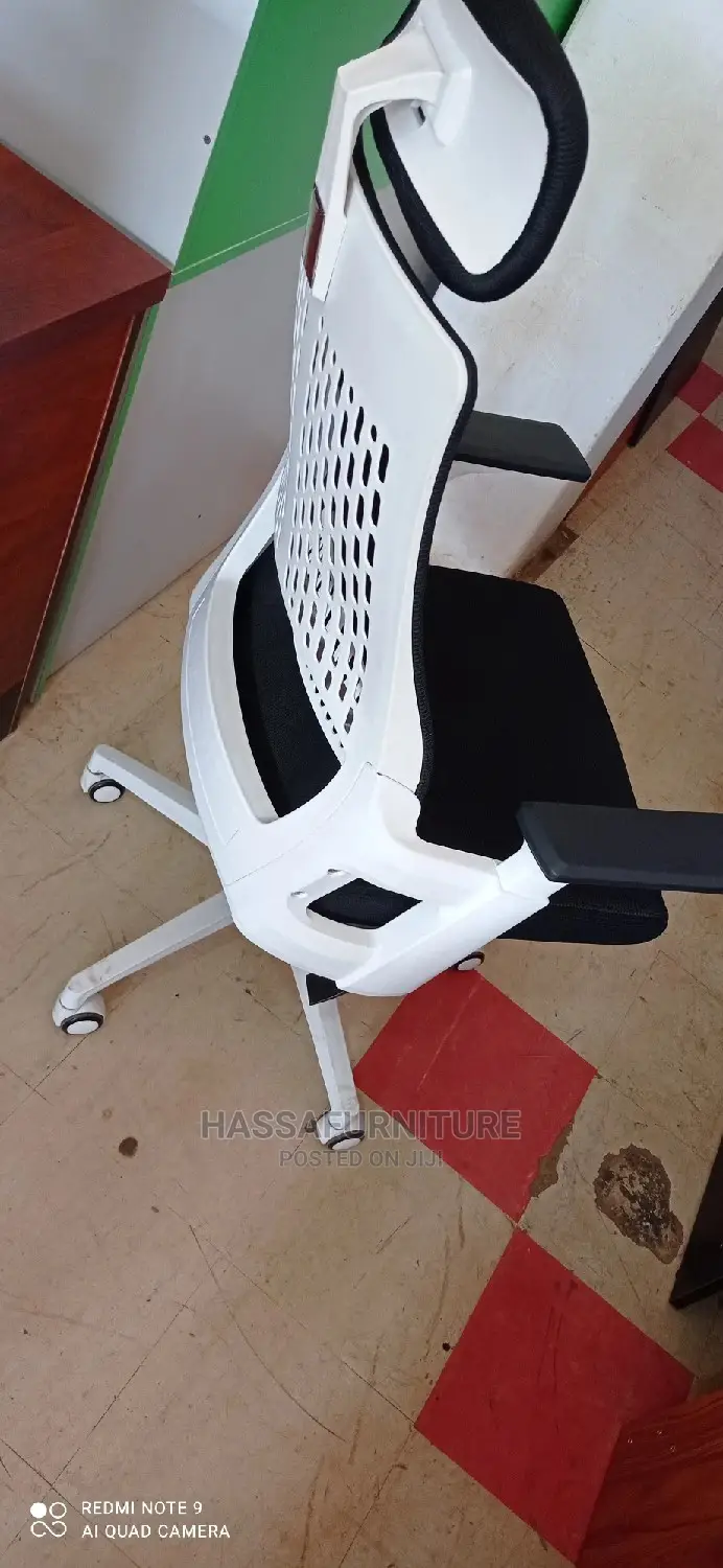 High Back Mesh Office Chair