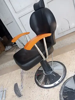 Min Barber Chair