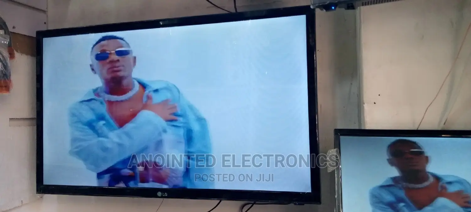 Lg 40" With a Free to Air